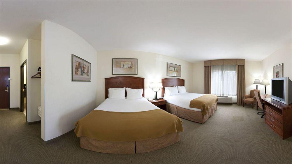 Holiday Inn Express Hotel & Suites Dallas - Grand Prairie I-20 By Ihg Екстериор снимка