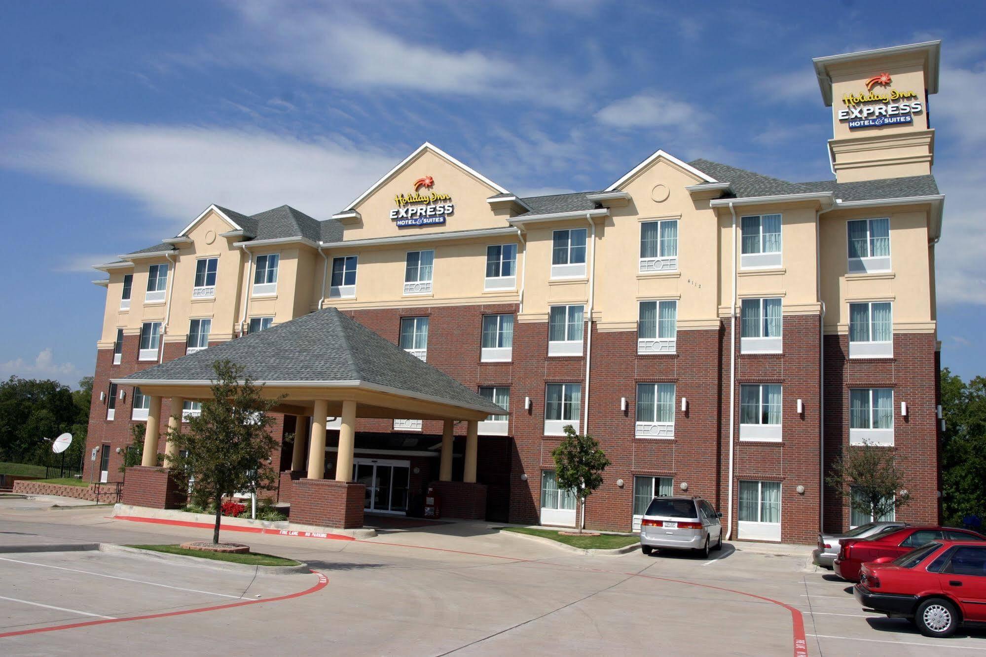 Holiday Inn Express Hotel & Suites Dallas - Grand Prairie I-20 By Ihg Екстериор снимка